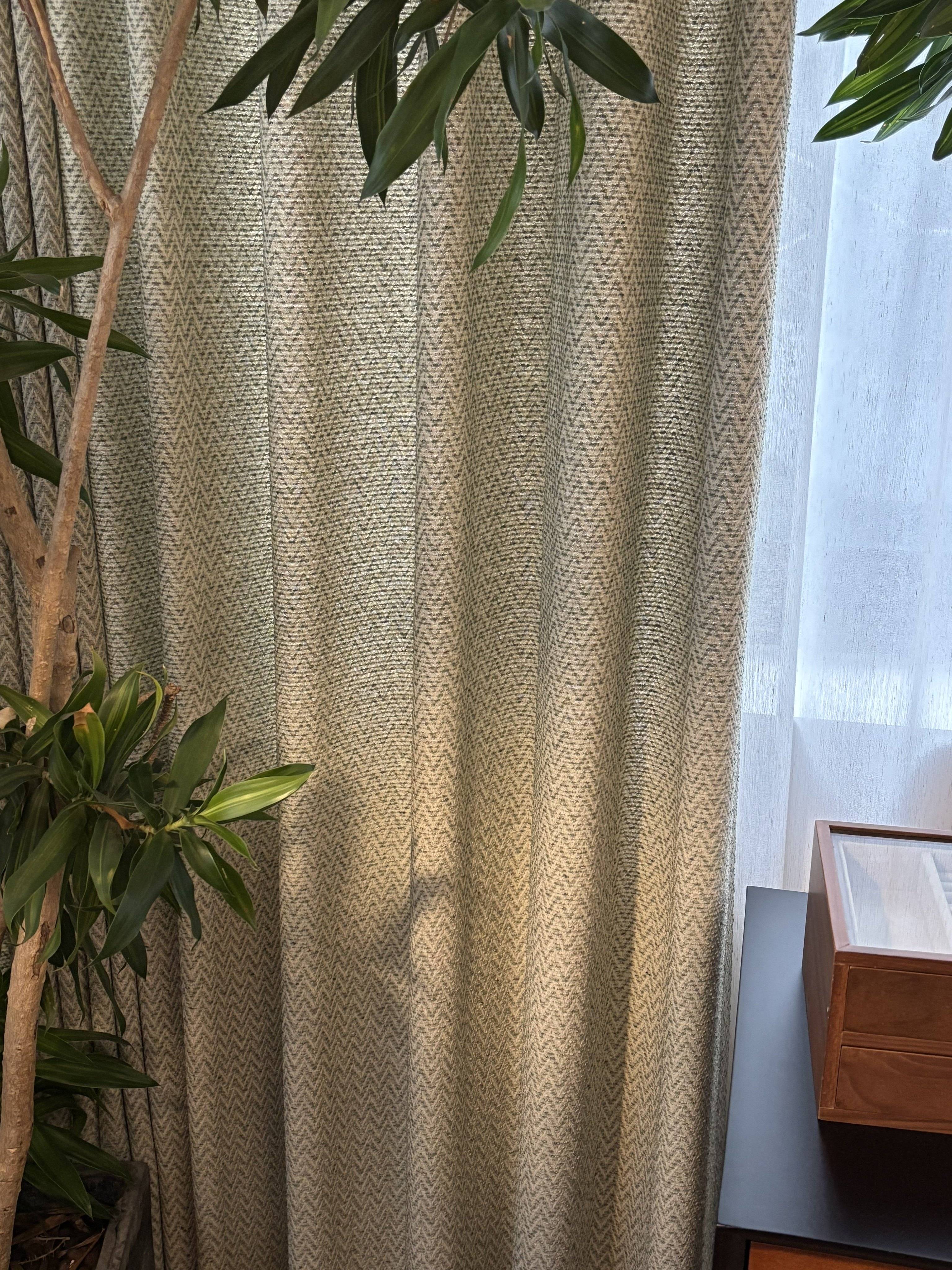 V 形波浪纹窗帘 (1).jpg