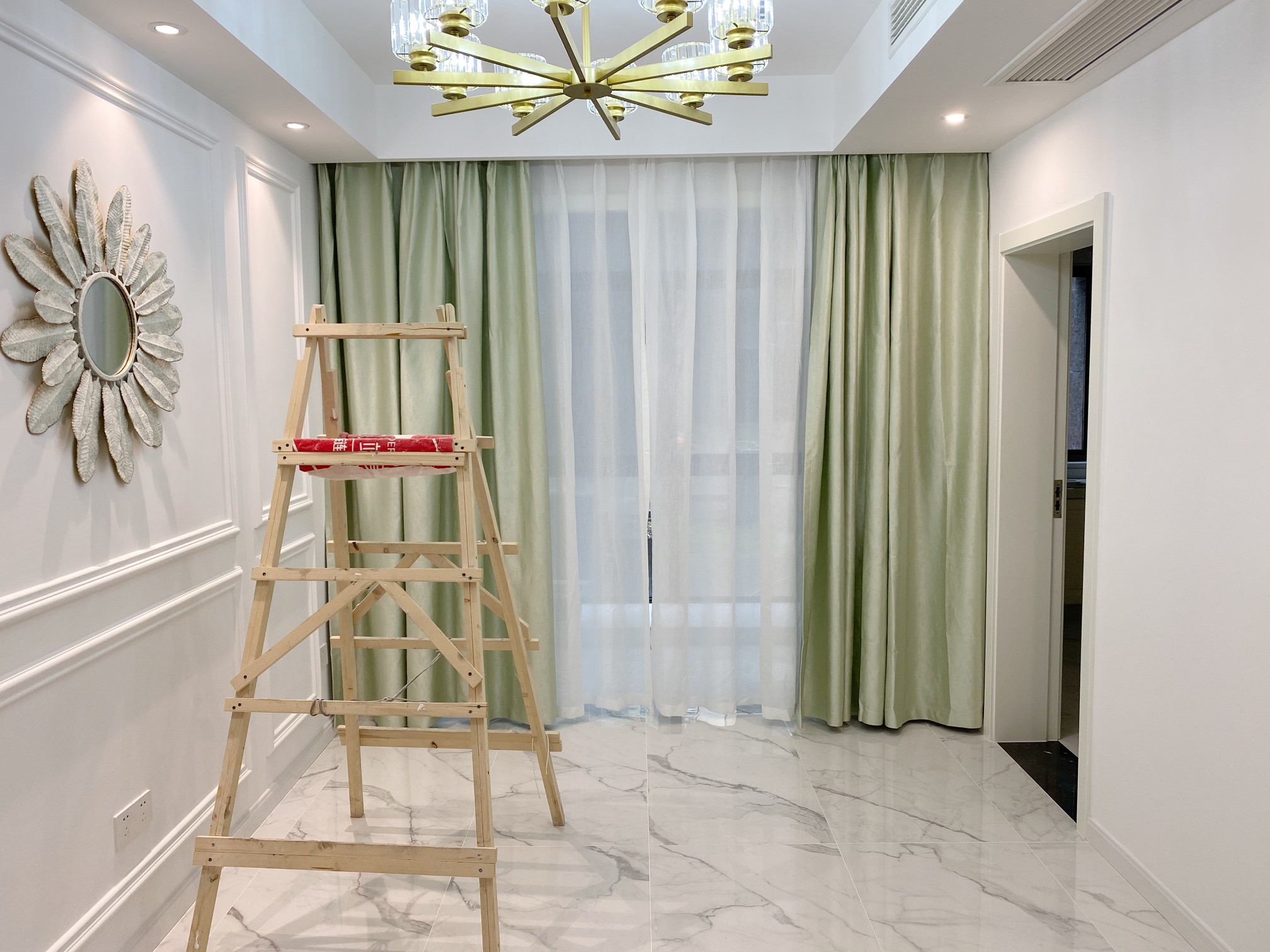 高精密窗帘北欧简约风格电动窗帘(图2)